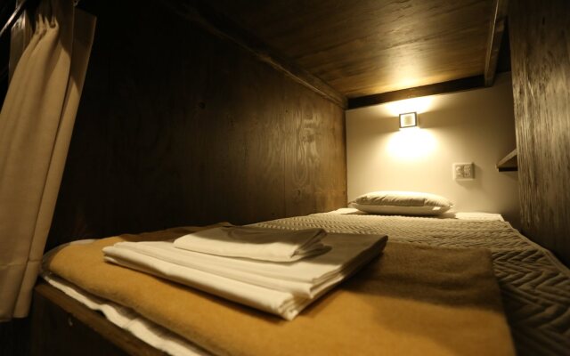 Fuku Hostel Namba