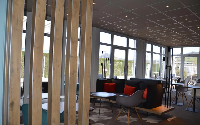 ibis Issoire