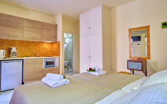 Chrismos Luxury Suites and Studios