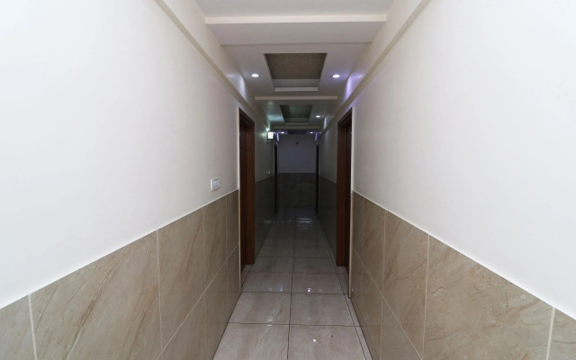 SilverKey Executive Stays 42891 Hira Palace