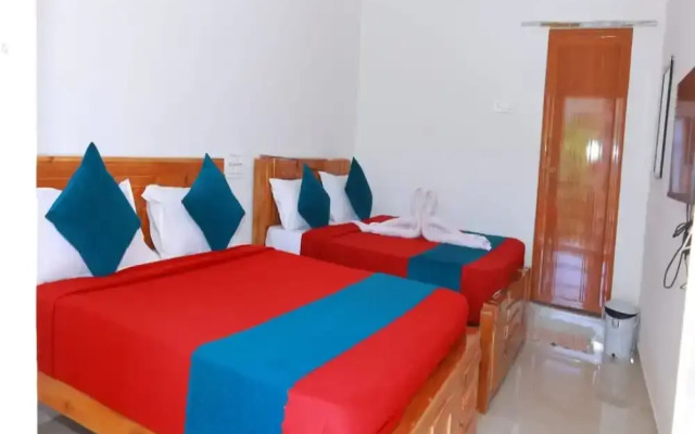 Aryas Residency