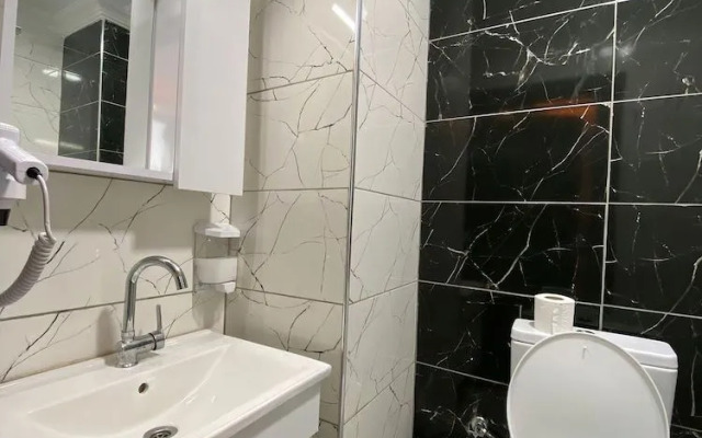 Cois Inn Royal Hotel