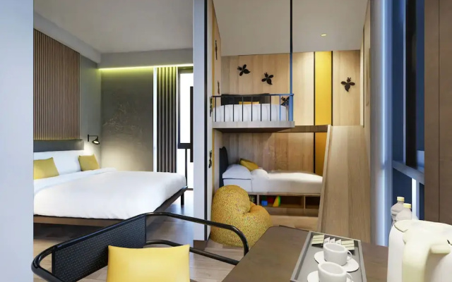 Beezie Hotel
