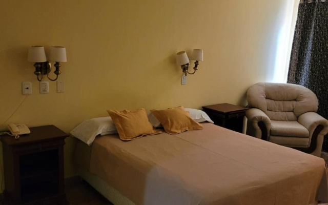 Hotel Pórtico Norte