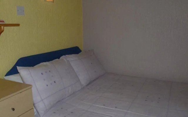 Roachvale Hotel