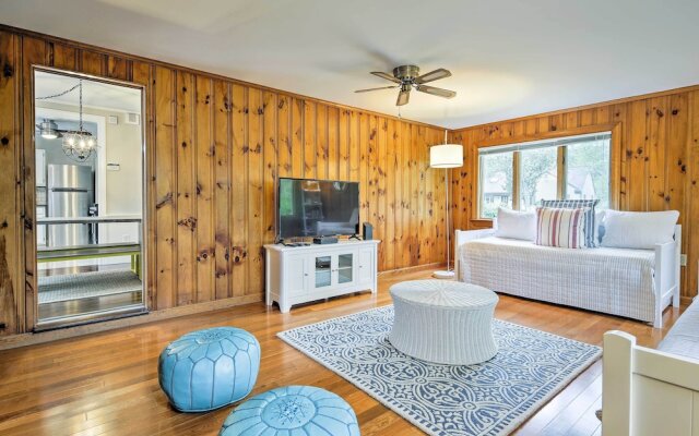 Spacious Getaway W/deck - Walk to Nantucket Sound!