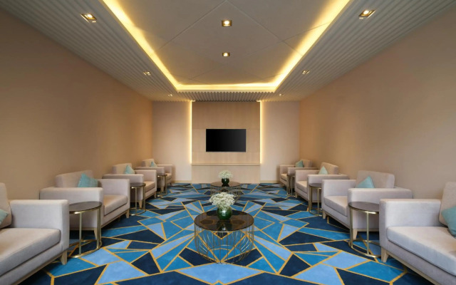 Maani Muscat Hotel & Suites