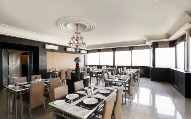 OYO 15241 Gen X Banjara by 1589 Hotels