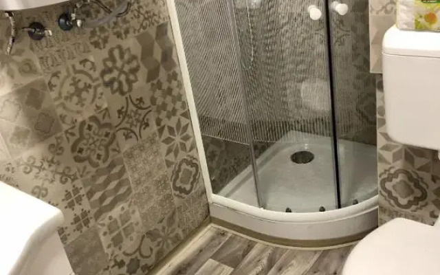 ÉVA apartman, Helikon-liget