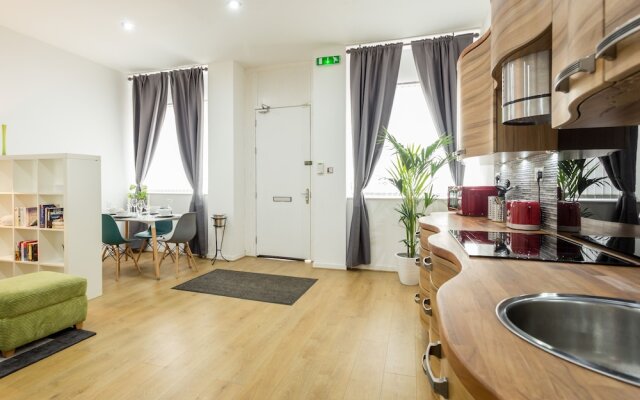 Westend Hydro & SECC Apartment