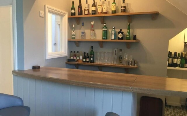 Woodlands Guest House