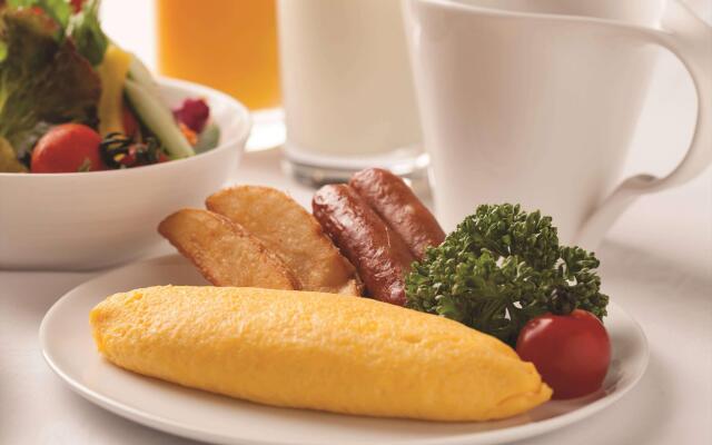 DoubleTree by Hilton Naha