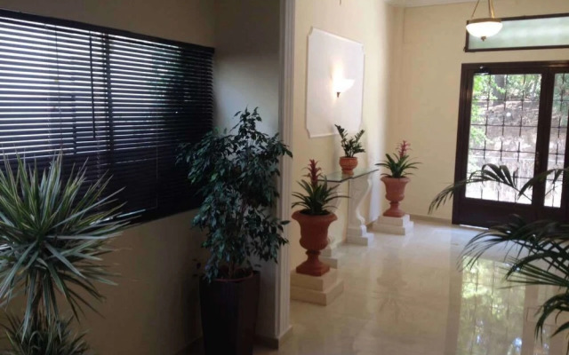 Spacious Apartment in Athens