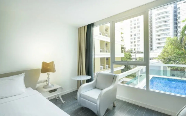 Le Tada Parkview Hotel & Residence