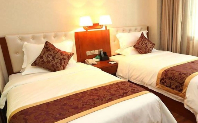 Home Inn Selected