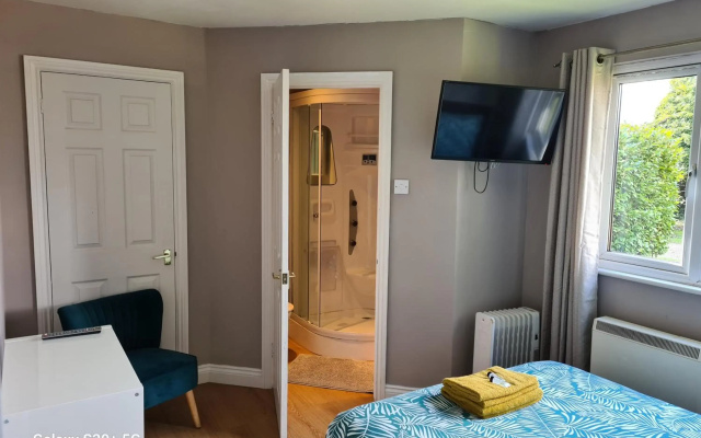 The Reading whole chalet