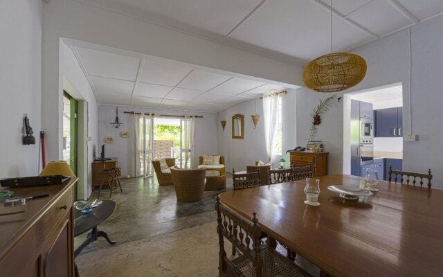 La Case Creole Beachfront Villa by StayMauritius