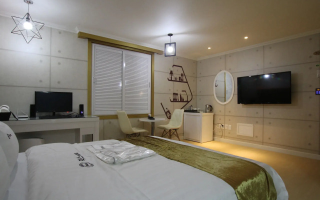 Maison de On U Jeonju Hanok Village