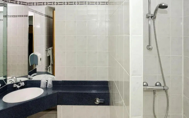 ibis Cardiff Gate - International Business Park