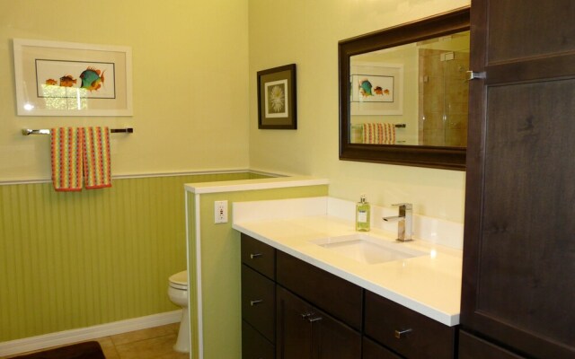 Pet-friendly Home With Pool and Steps to Beach/food