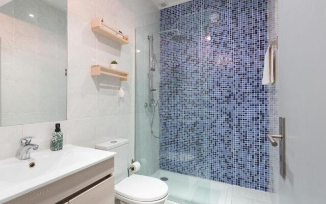 2 Comfortable Stunning Flats - City Center