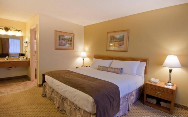 Best Western Plus Burnaby Hotel