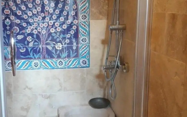 Ephesus Selcuk Castle View Suites