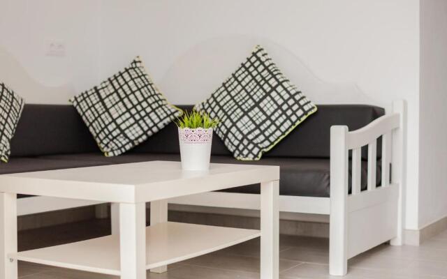 Apartmento con terraza privada-c1