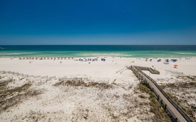 Phoenix Ix 506 2 Bedroom Condo