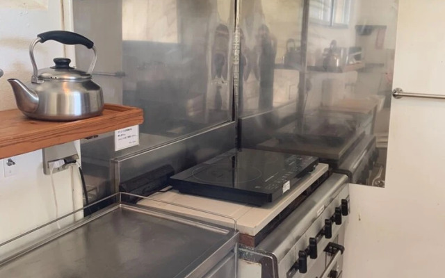 Blue Cave Hotel in Green