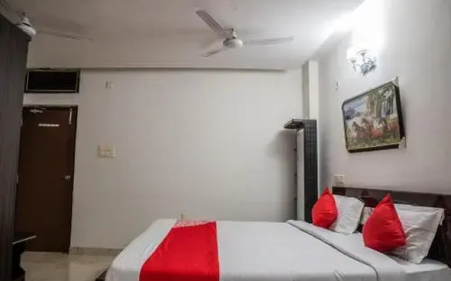 OYO 16598 Hotel Geetanjali