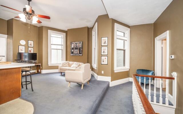 Historic Gem Russell Suite 3