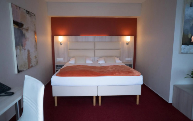 Hotel Rödelheimer Hof - Am Wasserturm