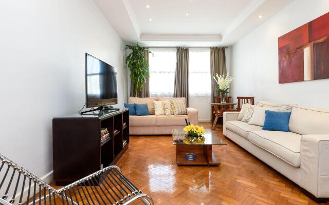 Espaçoso 3Qtos no Leblon com Garagem | BM 647/405