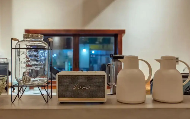 Hometown Voice · Stay at Vista Designer's Garden