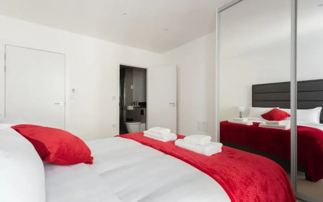 Platinum Apartments in Camden 9985