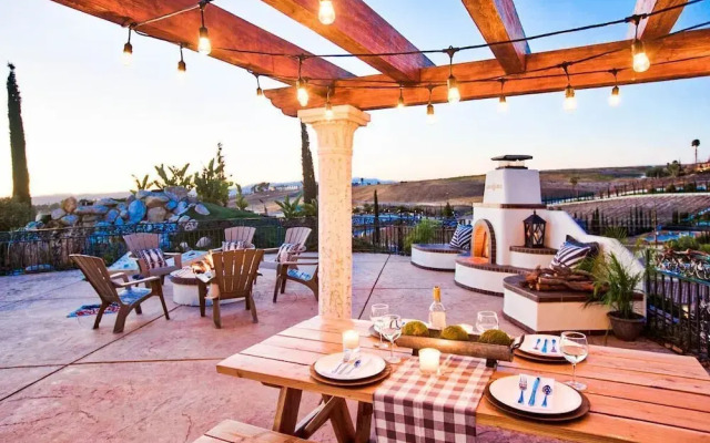 Via Del Sur By Avantstay Spanish Villa W Views Walk To Wineries