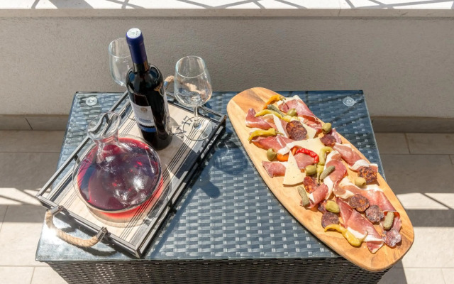 Magnolia 4* luxury apartment in town center