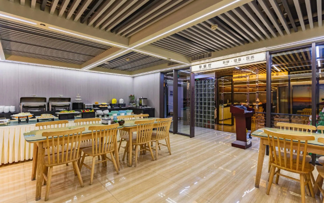 Grunion Business Hotel