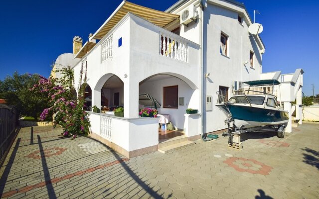 Apartments Lela Drage