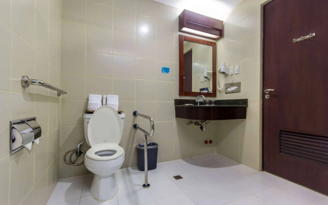 Microtel by Wyndham Mall of Asia