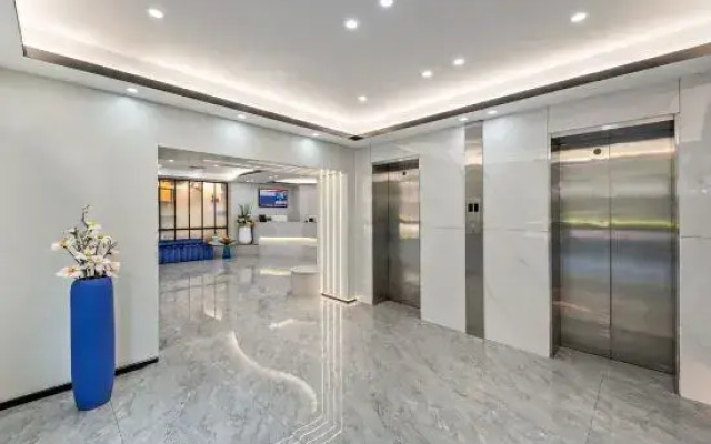 Super 8 Hotel Premier  (Xiamen Railway Station)