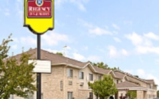 Regency Inn and Suites, Anoka