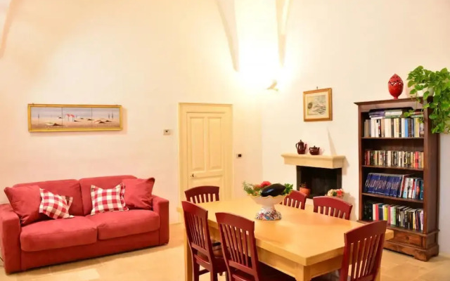 Pat016 in Pat With 8 Bedrooms and 8 Bathrooms