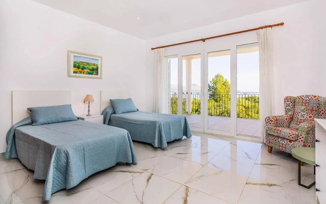 Villa Quiros II