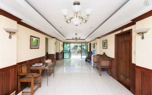 MC Mountain Home Apartelle