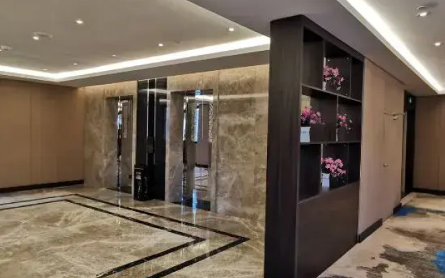 Fangyuan Holiday Hotel