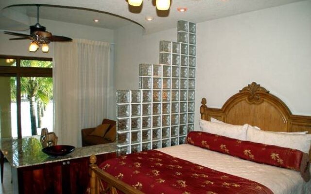 Parrot Tree Beach Resort