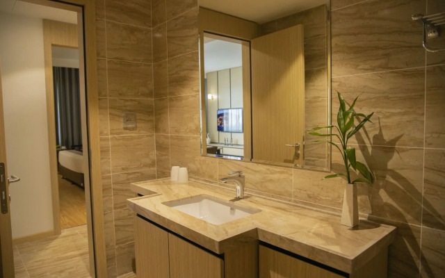 Pearl River Hotel & Apartment