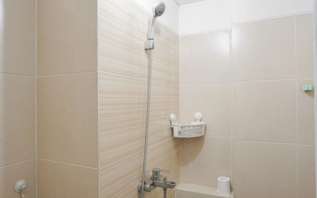 Cozy Stay 2BR at Paradise Mansion Apartment